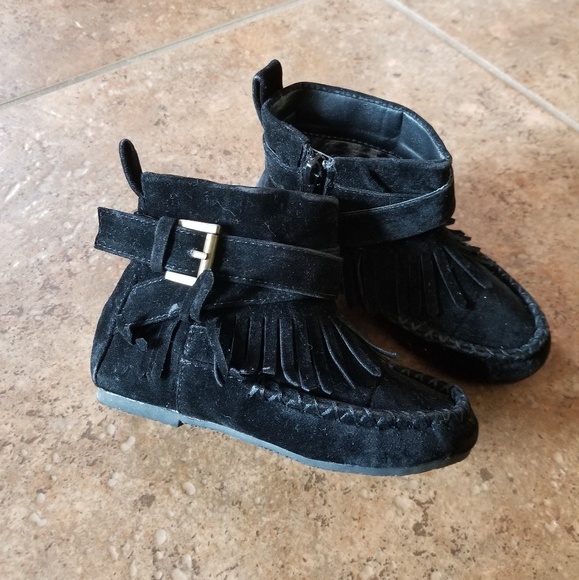Chase + Chloe Other - Chase and Chloe Booties